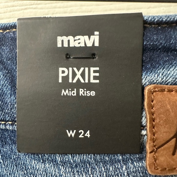 Mavi Pixie Mid Rise Shorts size 24 - Picture 3 of 3